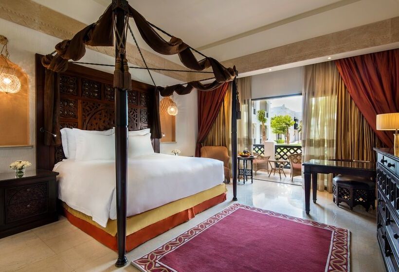 חדר דלוקס, Sharq Village & Spa, A Ritzcarlton