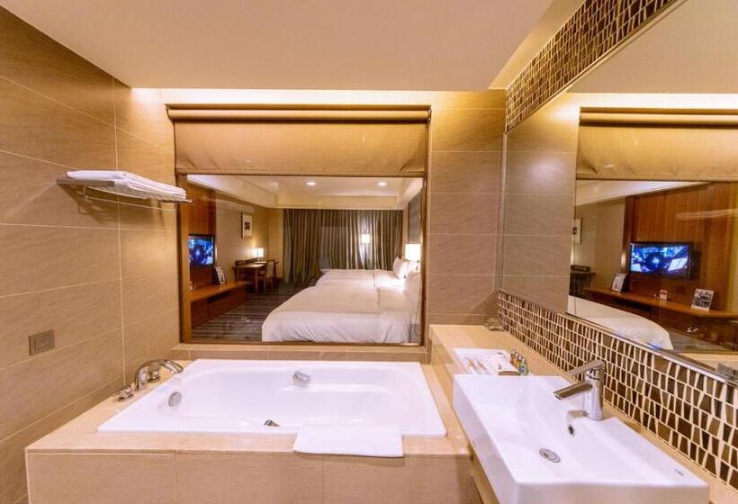 اتاق سوپریور با چشم‌انداز شهر, Fullon Hotel Tamsui Fishermen S Wharf