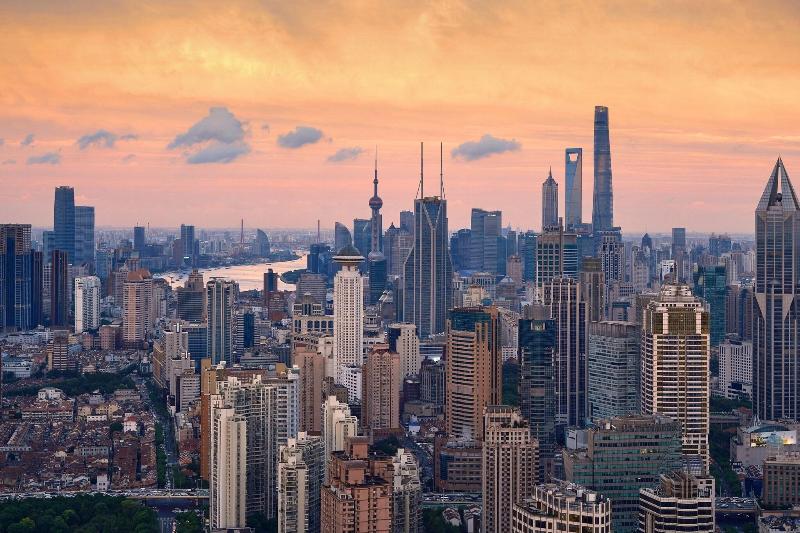 اتاق دلوکس با تخت کینگ و چشم‌انداز شهر, The St. Regis Shanghai Jingan