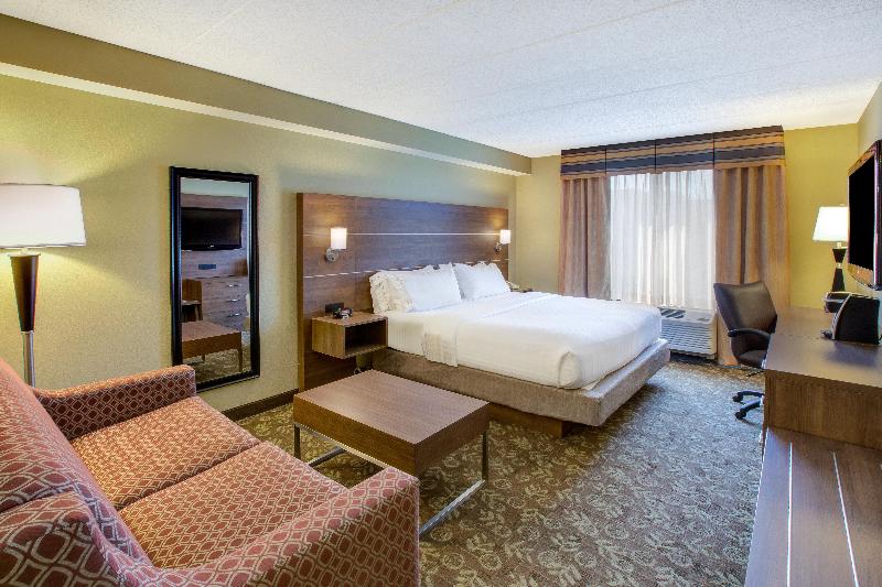 Стандартный Номер Кровать Кинг, Holiday Inn Express Hotel & Suites Fort Wayne, An Ihg