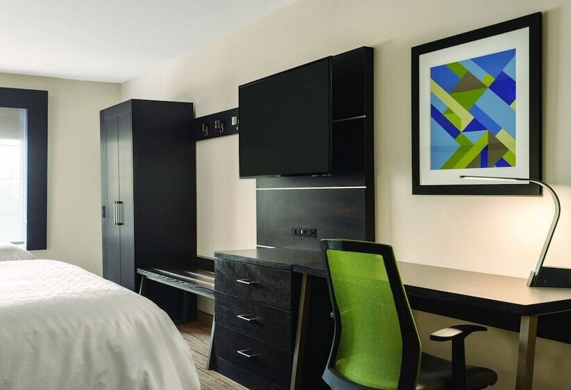 Люкс, Holiday Inn Express Hotel & Suites Lawton Fort Sill, An Ihg