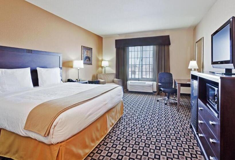 이그제큐티브 룸 킹사이즈 침대, Holiday Inn Express & Suites Clovis, An Ihg