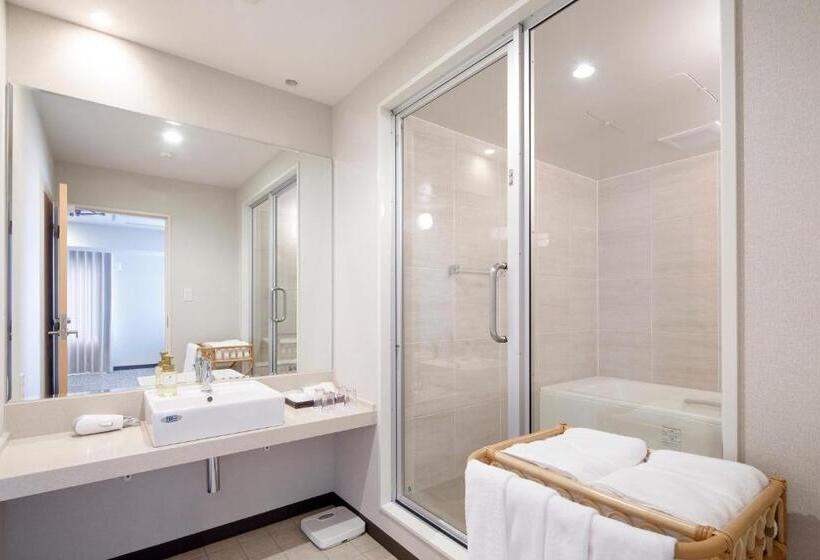 Трехместный Номер Deluxe, Mystays Hakodate Goryokaku