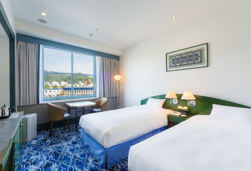 اتاق استاندارد با چشم‌انداز شهر, Premier Hotel Mojiko