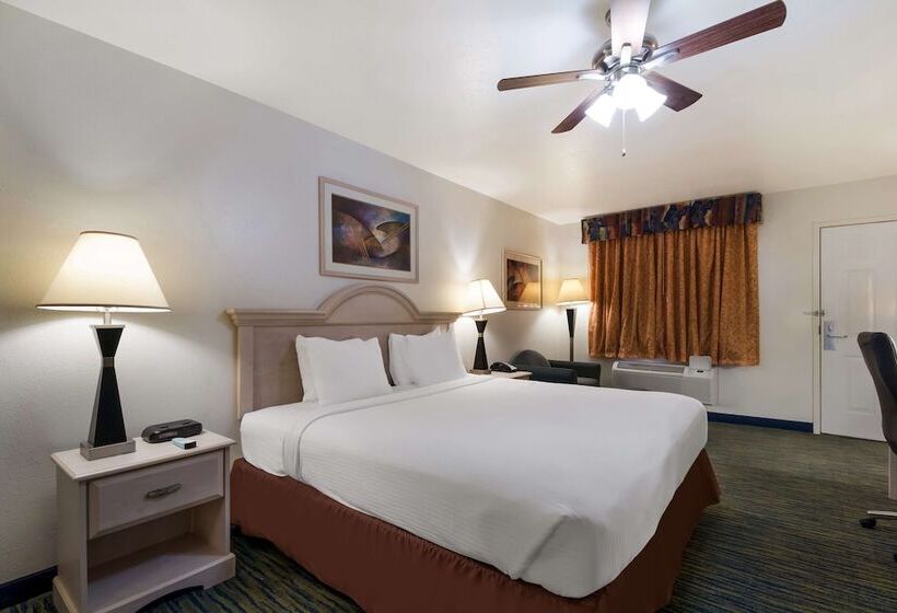 Люкс Адаптированный для Инвалидов, Surestay Hotel By Best Western Falfurrias