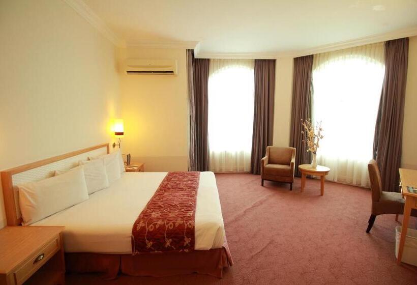 Президентский Люкс, Grand Kampar