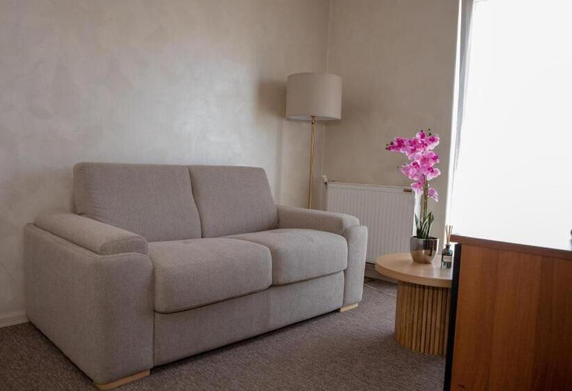 سوییت, Garni Hotel Biser