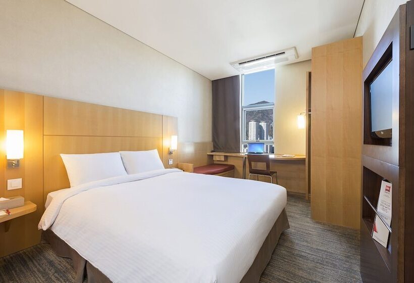 Номер Стандарт, Ibis Ambassador Busan City Centre
