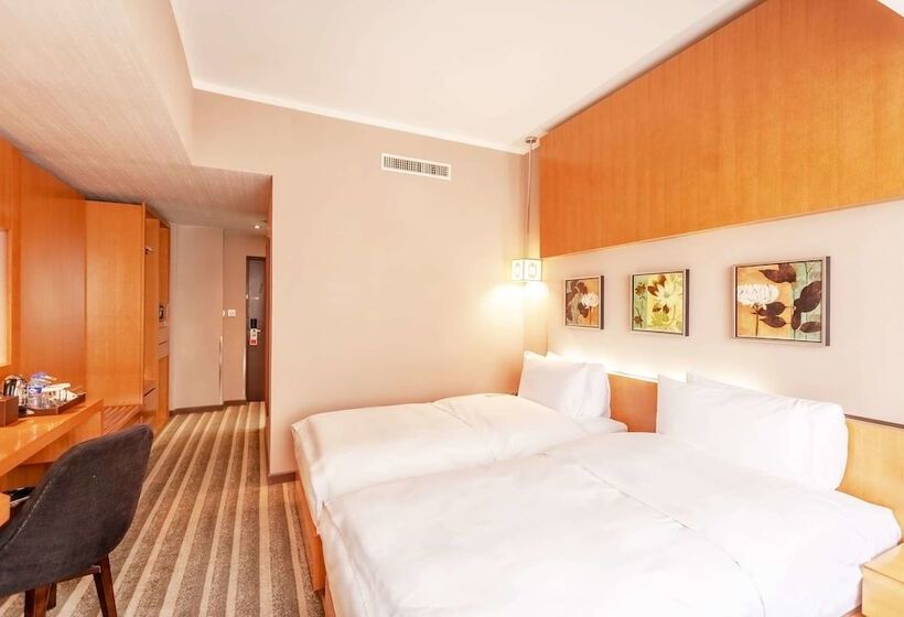 اتاق لوکس, Ramada Ulaanbaatar Citycenter