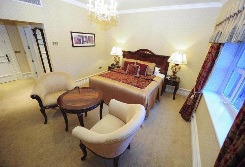 Номер Классика Кровать Кинг, Kilronan Castle Hotel & Spa