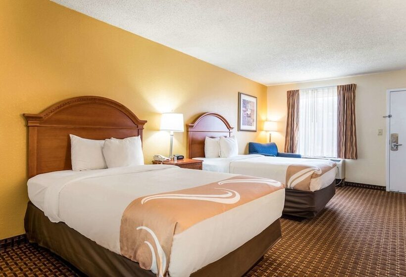 스탠다드 룸 더블 침대 2개, Quality Inn North