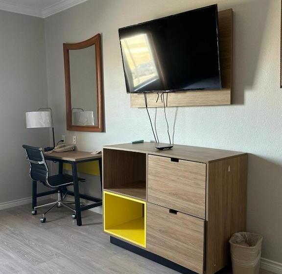 스위트 킹사이즈 침대, Days Inn By Wyndham Copperas Cove