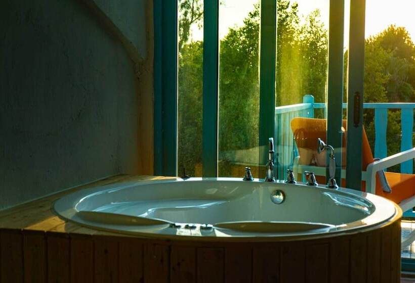 Пентхаус, Yonca Lodge