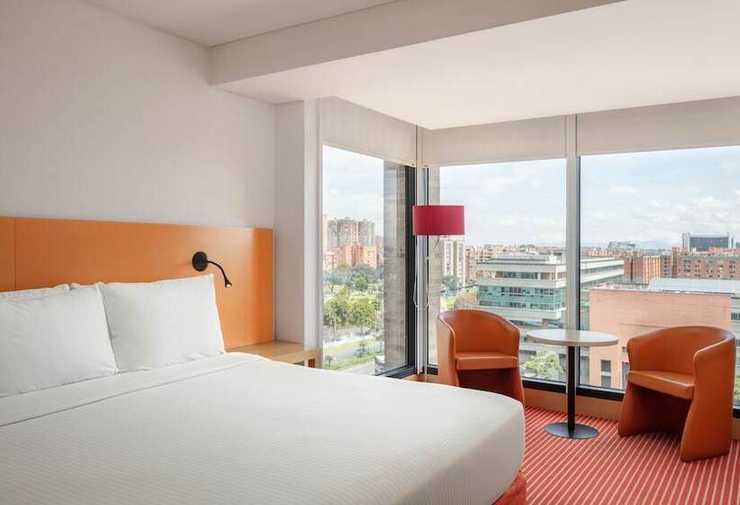 스위트, Fairfield By Marriott Bogota Embajada