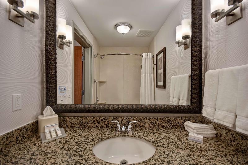 스위트 킹사이즈 침대, Hilton Garden Inn Twin Falls