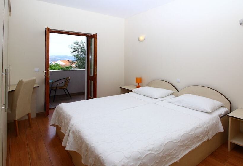 آپارتمان 1 خوابه با بالکن, Apartmani Dub