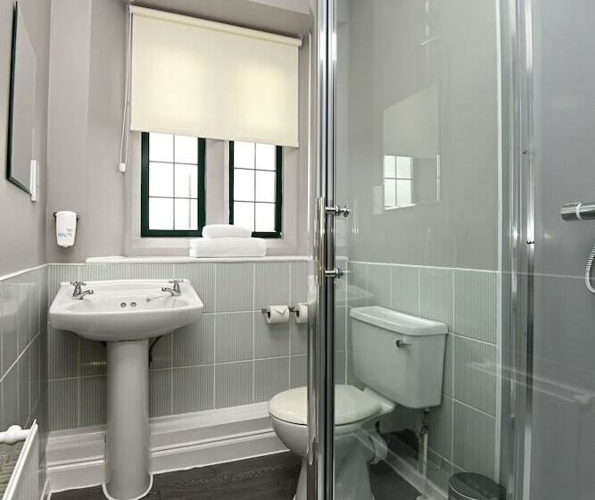 חדר סטנדרט, Fox & Goose, Barrow Gurney By Marston's Inns