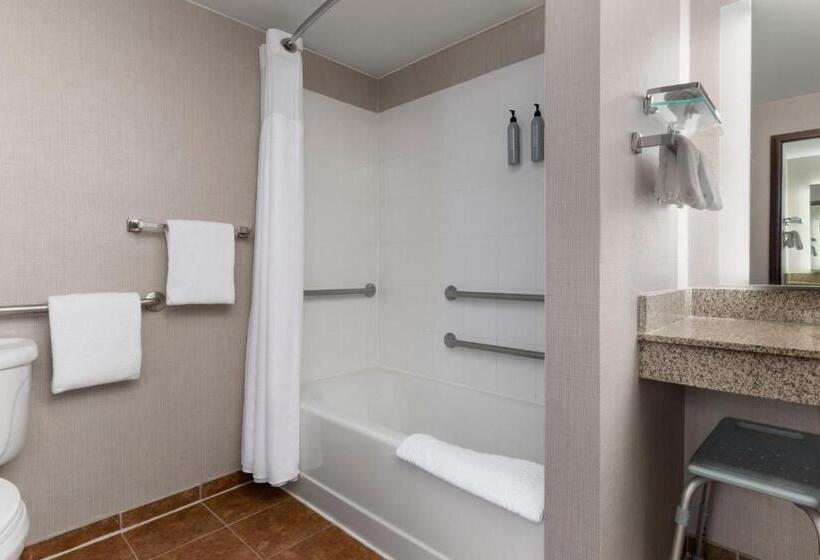 Люкс 2 Спальни, Residence Inn Neptune At Gateway Center