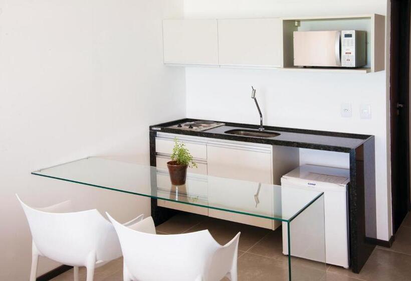 Quarto Deluxe Vista Mar, Ritz Suites Grand Hotel Boutique