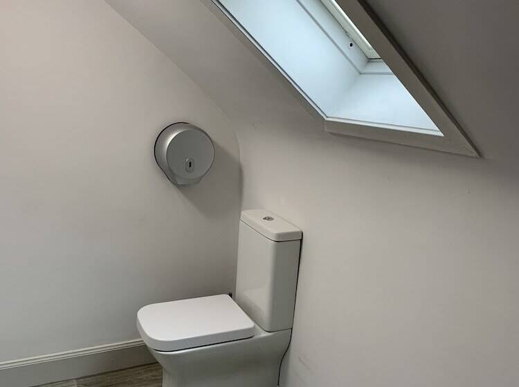 Single Basic Room Shared Bathroom, Bide Collective