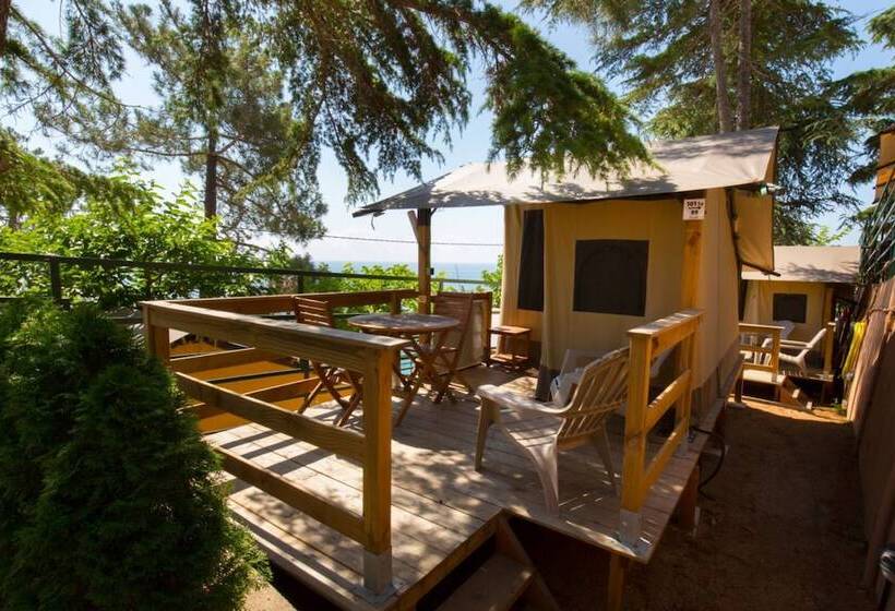 Basic Tent, Camping Bungalows El Far