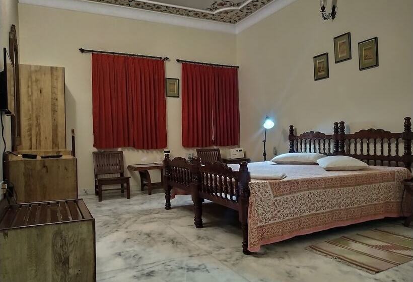 豪华房间, Anuraag Villa