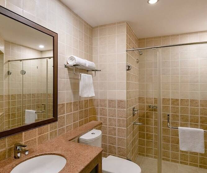 Superior Room, Country Inn & Suites By Radisson, Goa Candolim