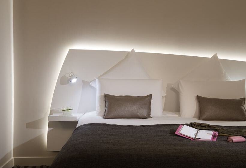 Номер Престиж, Mercure Paris Levallois