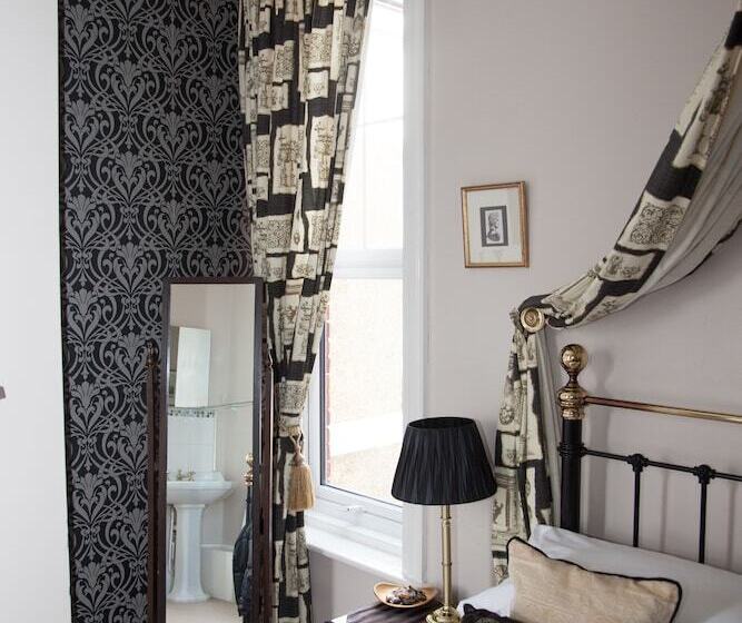 Номер Стандарт Боковой Вид на Море, The Langtons Bed & Breakfast