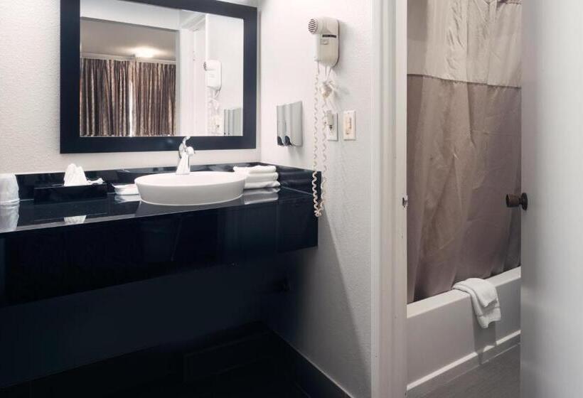 Family Suite, Astoria Rivershore Motel
