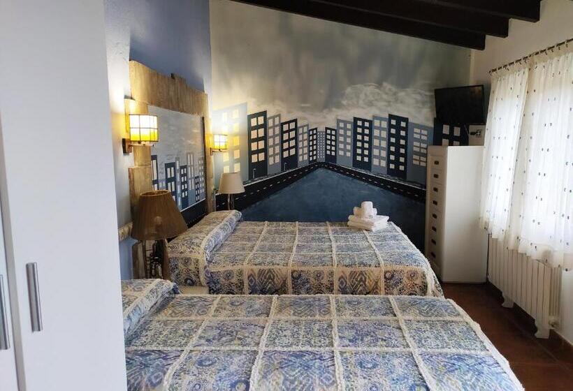 Quarto Triplo Estandar, Posada de Ongayo