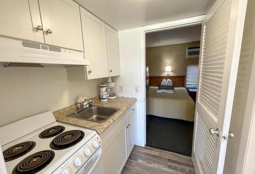 סוויטת 2 חדרי שינה, Oceanfront Viking Motel