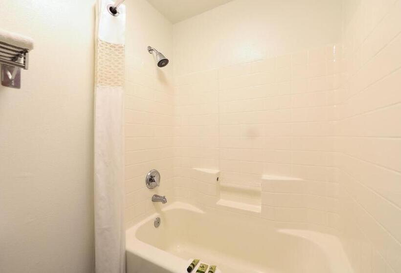디럭스 스위트 킹 침대, Siletz Bay Lodge