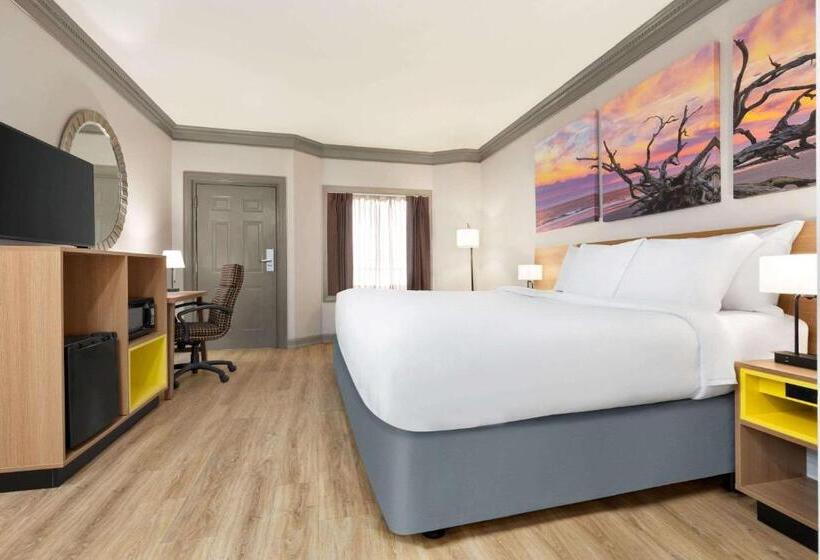 Номер Стандарт Кровать Кинг Адаптированный для Инвалидов, Days Inn By Wyndham Kingsland Ga