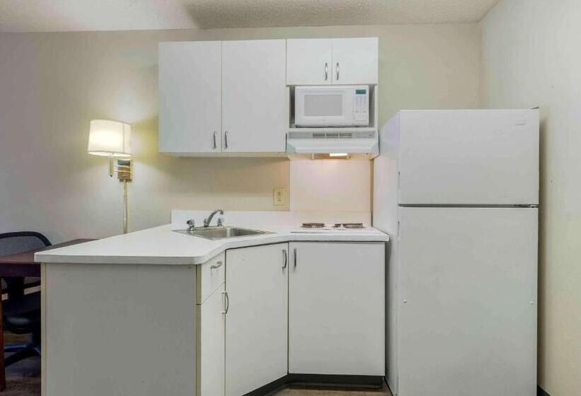 Студия Стандарт, Extended Stay America Suites  Lubbock  Southwest