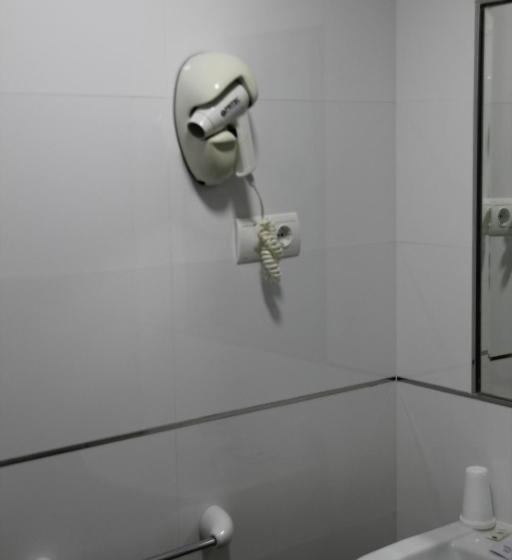 اتاق استاندارد چهار تخته, Hostal Maribel