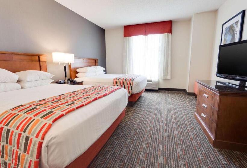 수피리어 스위트, Drury Inn & Suites Greenville