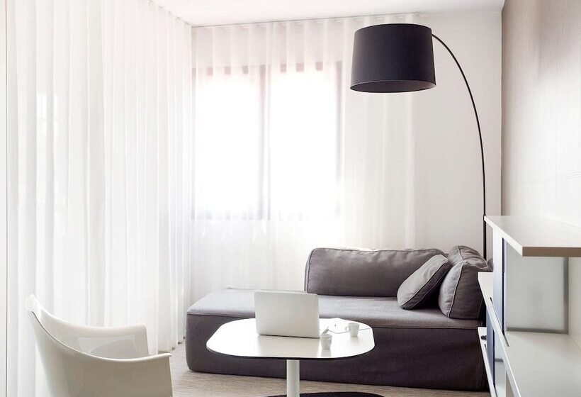 Люкс Superior, Novotel Suites Perpignan Centre