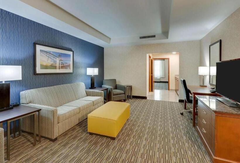 Люкс Superior, Drury Inn & Suites Sikeston