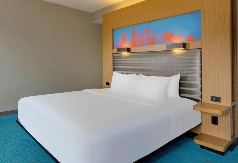 Номер Стандарт Кровать Кинг Адаптированный для Инвалидов, Aloft Hotel Milwaukee Downtown