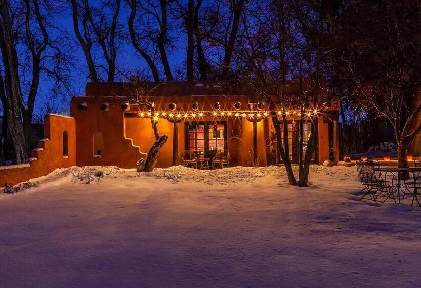 Люкс, Adobe And Pines Inn Bed And Breakfast