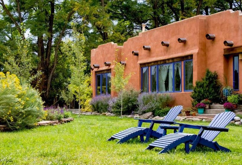 Люкс 2 Спальни, Adobe And Pines Inn Bed And Breakfast
