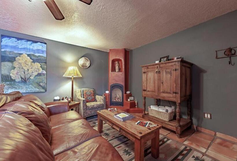 Люкс 2 Спальни, Adobe And Pines Inn Bed And Breakfast