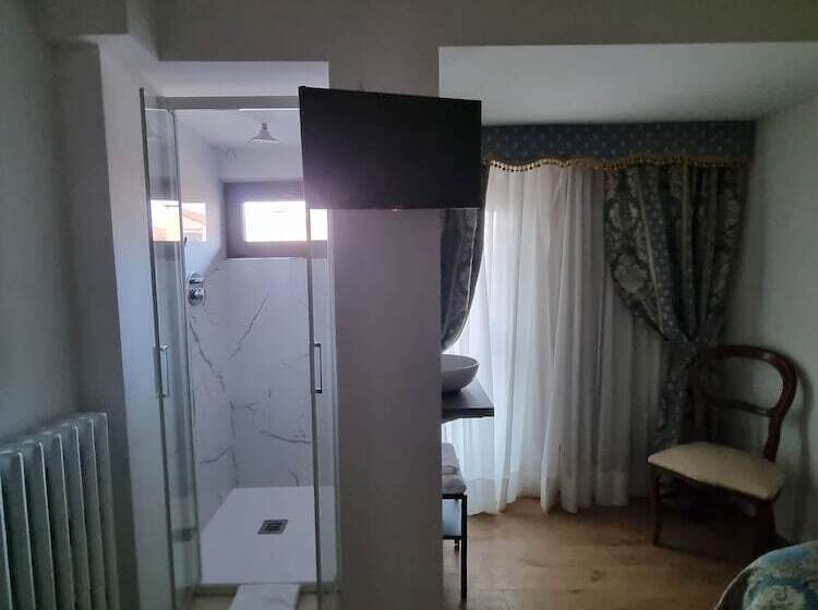 Quarto Standard Individual Casa de Banho Partilhada, Albergo Casa Peron