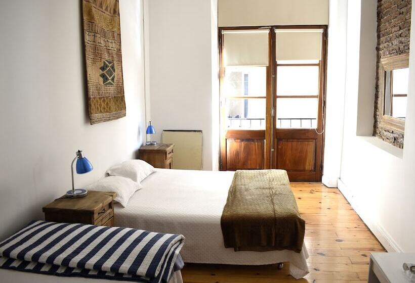 اتاق استاندارد با سرویس بهداشتی مشترک, Ba Stop Hotel House