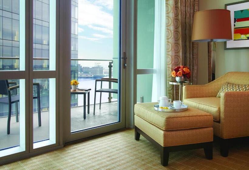 キングサイズベッドのスタンダードルーム, Four Seasons  Baltimore