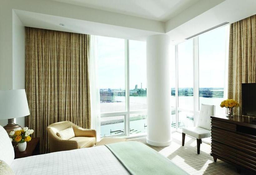 プレミアムルーム, Four Seasons  Baltimore