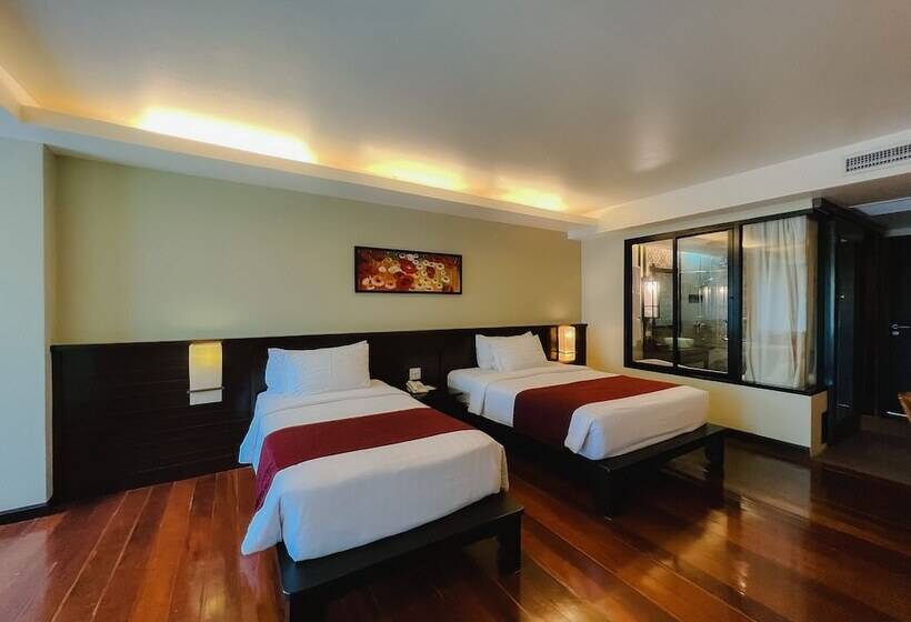 اتاق لوکس سه تخته, Aonang Phu Pi Maan Resort & Spa   Sha Extra Plus