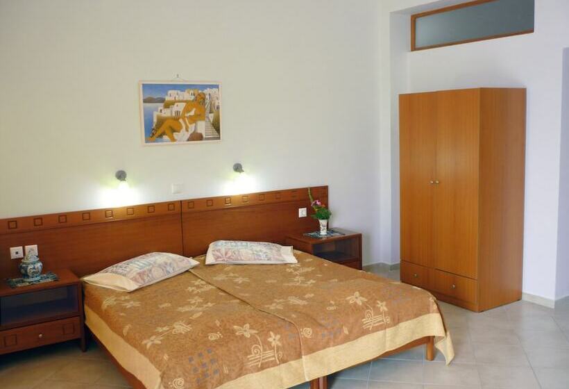 استودیوی استاندارد با چشم‌انداز دریا, Nereides Apartments