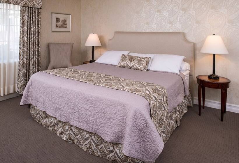 Номер Стандарт, Red Coach Inn